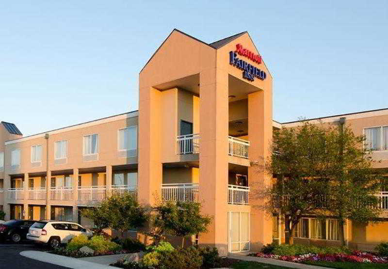 Baymont By Wyndham Dayton North Hotel Exterior photo